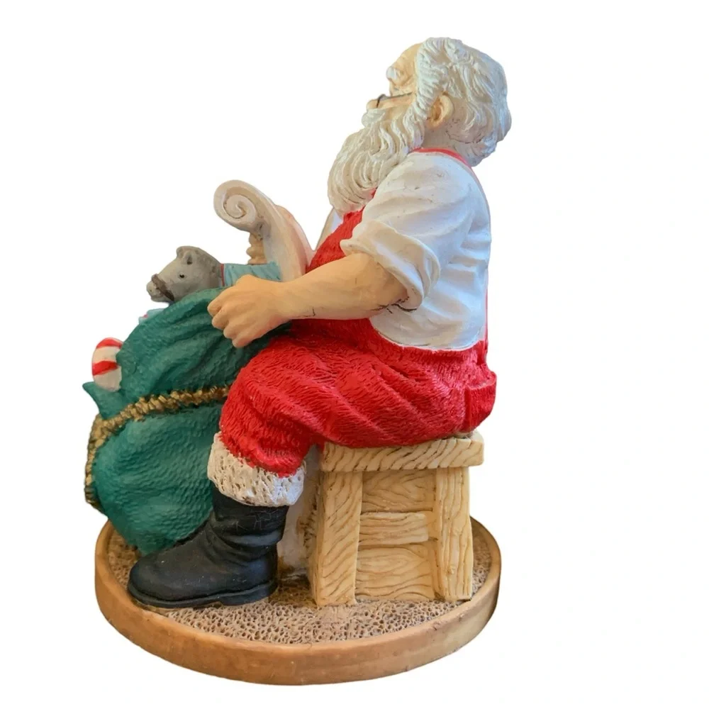 1993 vintage santa figurine vintage 1993